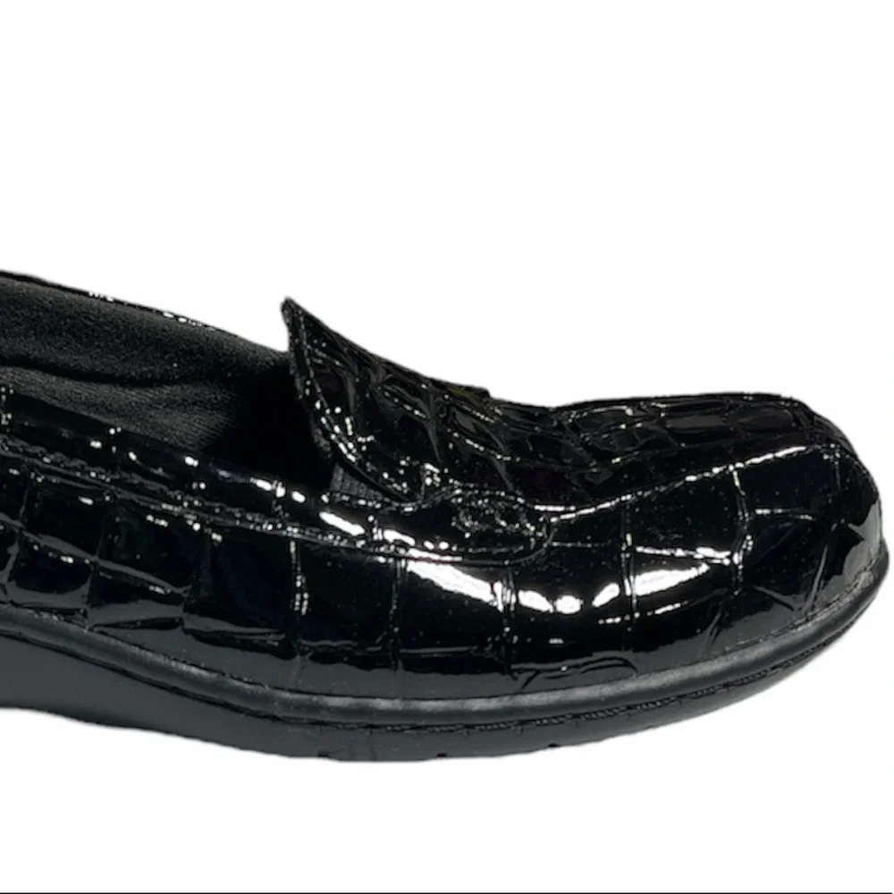 Clarks Collection Leather Slip-on Loafers - Bayou  6M  0488 - Picture 12 of 14